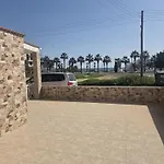 2 Bedroom Sea View 度假居 皮拉