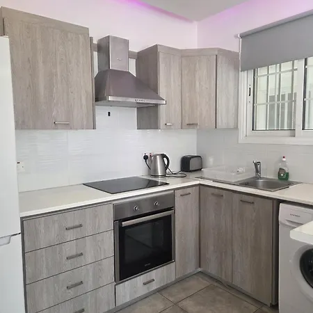 2 Bedroom Sea View *