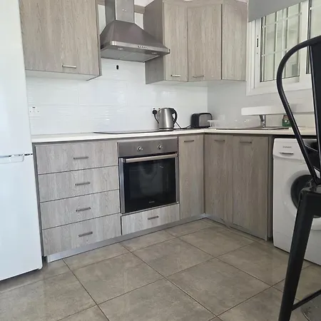 Дом отдыха 2 Bedroom Sea View